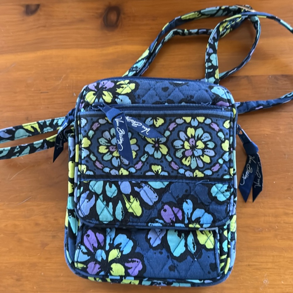 Small bear Bradley crossbody bag in good condition